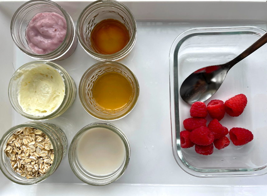 cheesecake overnight oats ingredients